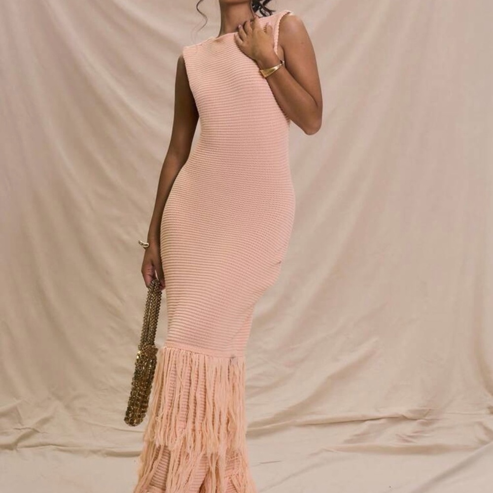Chic Sleeveless Peach Maxi Dress